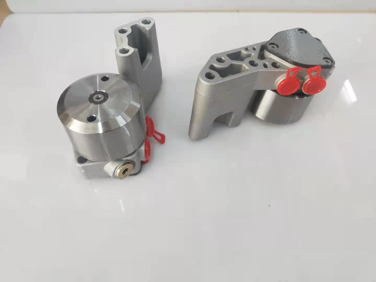 EC210 Fuel Pump 4297075 VOE20518337 VOE21019945 For Volvo EC210B Excavator